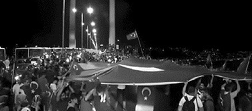 Politik Reklamlarda Propaganda Göstergeleri: 2000 Yılı Sonrası MHP Reklamları Üzerine Bir Analiz